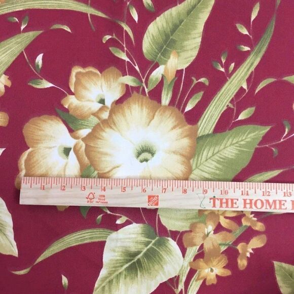 Robert Allen Upholstery Fabric Floral Flowers - Picture 2 of 4